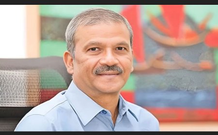 উপদেষ্টা অধ্যাপক ড. আসিফ নজরুল দেশ ছাড়ার গুঞ্জন নিয়ে যা বললেন